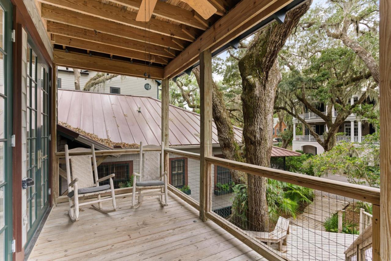 The Treehouse - 116 Florence Street St. Simons Island Dış mekan fotoğraf